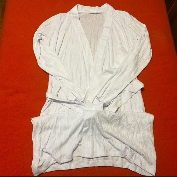 Eco-friendly white pointelle lightweight robe NWT - Picture 3 of 10